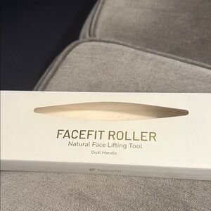 Facefit Roller Dual Handle